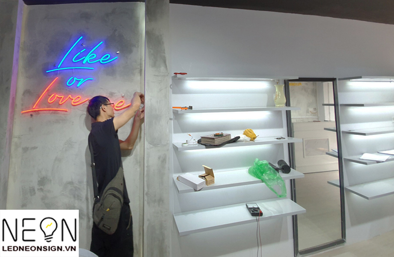 Đèn neon sign giá bao nhiêu? Có đắt lắm không?