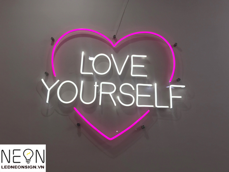 Lưu ý cần thiết trong thi công đèn neon sign led 