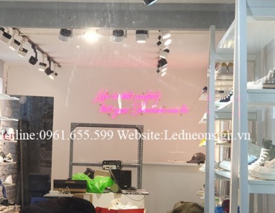 Trang trí shop bán hàng tạo điểm nhấn với Neon Sign Led