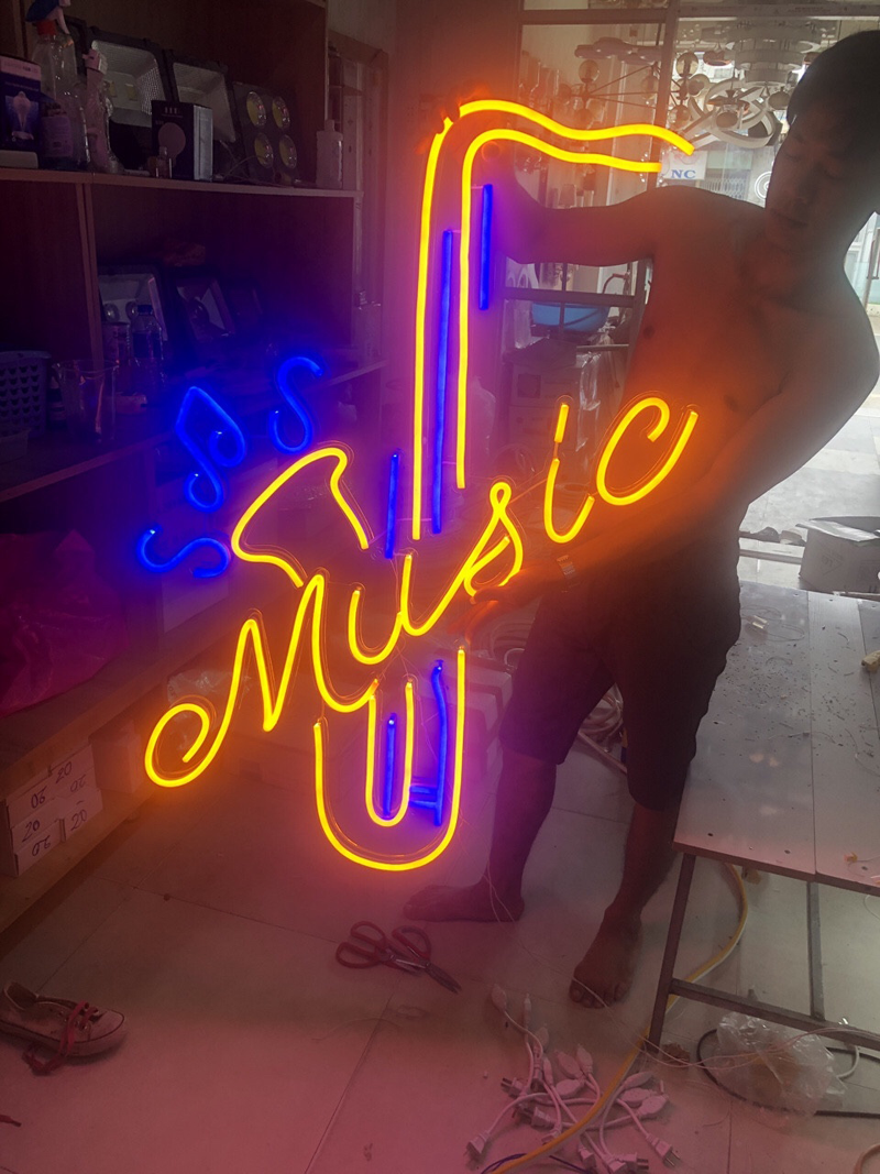 Ứng dụng của Led Neon Sign trong lĩnh vực quảng cáo 1